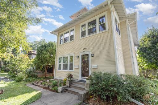 2416 34th Avenue S, Minneapolis, MN 55406