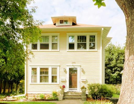 2416 34th Avenue S, Minneapolis, MN 55406