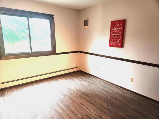 401 E Burnsville Parkway, 139, Burnsville, MN 55337