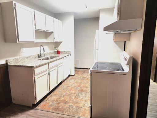 401 E Burnsville Parkway, 139, Burnsville, MN 55337