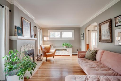 560 Saratoga Street S, Saint Paul, MN 55116