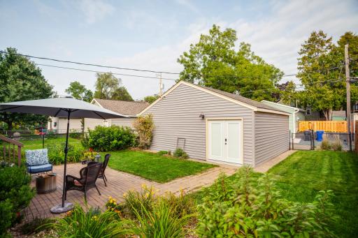 560 Saratoga Street S, Saint Paul, MN 55116