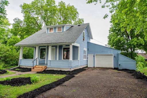 711 9th Street E, Glencoe, MN 55336