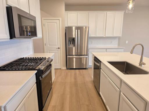 4790 AirLake Drive, Woodbury, MN 55129