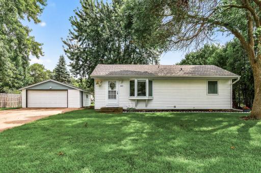660 110th Avenue NE, Blaine, MN 55434