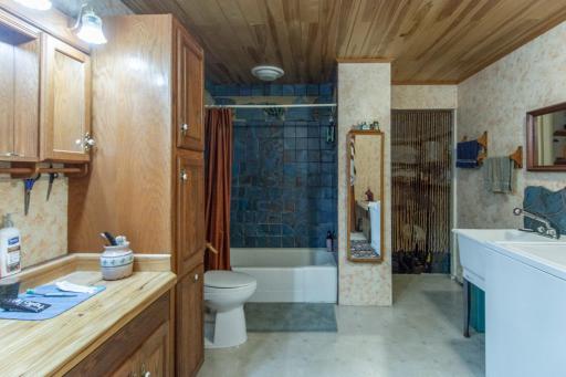 10799 Black Bear Road, Brainerd, MN 56401