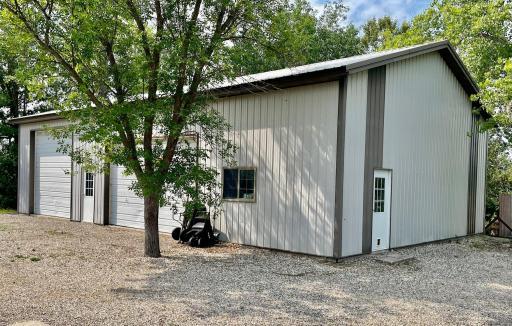 29976 3 County Road, 3, Badger, MN 56714