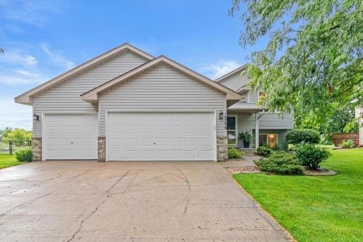 10758 58th Street NE, Albertville, MN 55301