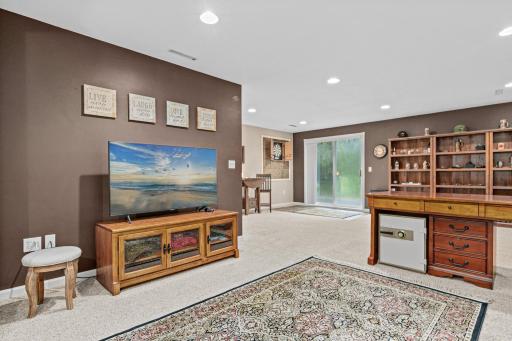 10758 58th Street NE, Albertville, MN 55301