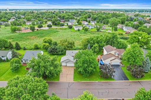 10758 58th Street NE, Albertville, MN 55301