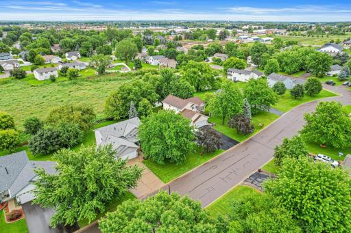 10758 58th Street NE, Albertville, MN 55301