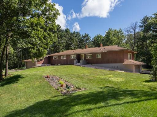 3 Squirrel Ln North Oaks MN 55127 USA-001-020-Exterior Front-MLS_Size.jpg