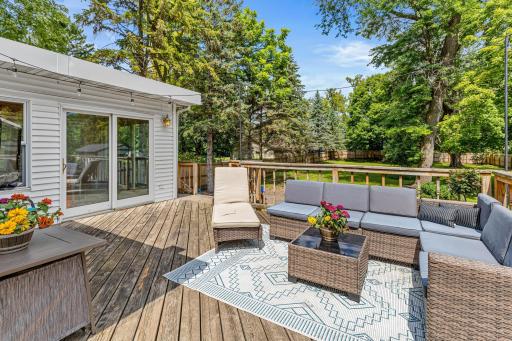 5670 Main Street W, Maple Plain, MN 55359