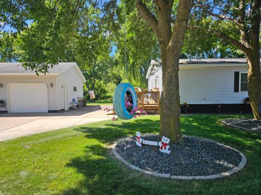 204 W Sidney Street W, Morristown, MN 55052