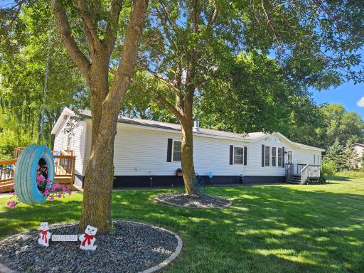204 W Sidney Street W, Morristown, MN 55052