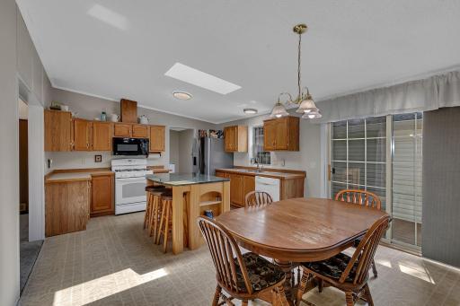 30 Elm Street N, Kimball, MN 55353