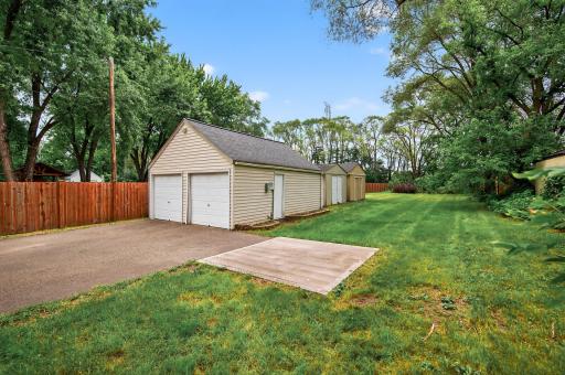 7221 E River Road, Fridley, MN 55432