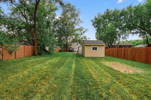 7221 E River Road, Fridley, MN 55432