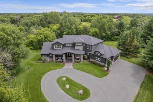 9533 Otchipwe Avenue N, Stillwater, MN 55082
