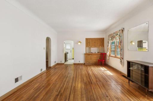 3930 Bryant Avenue N, Minneapolis, MN 55412