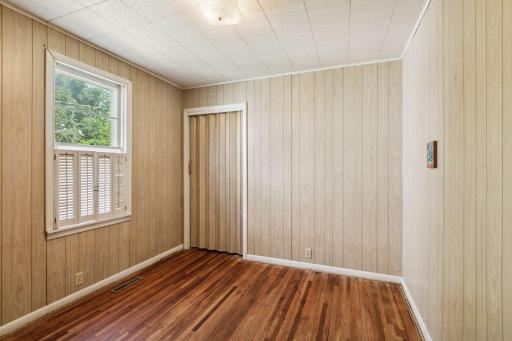 3930 Bryant Avenue N, Minneapolis, MN 55412