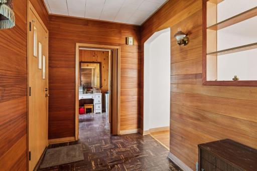 3930 Bryant Avenue N, Minneapolis, MN 55412