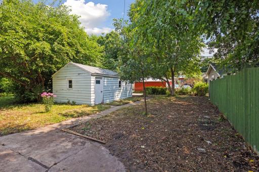3930 Bryant Avenue N, Minneapolis, MN 55412