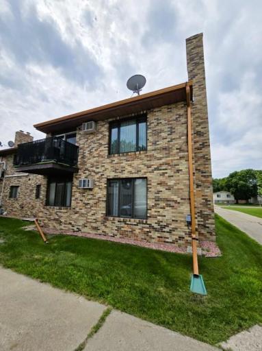 2308 18th Street S, H, Fargo, ND 58103