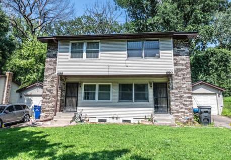 688 Burlington Road, Saint Paul, MN 55119