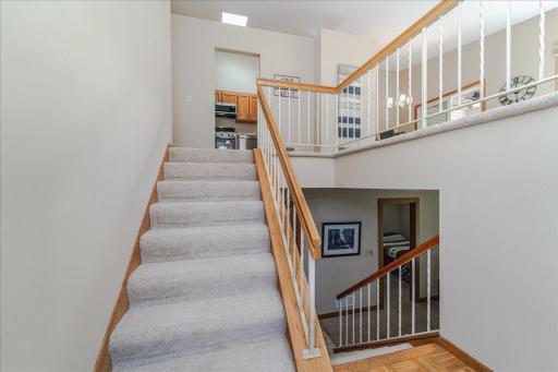 04-Staircase.jpg
