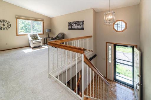 05-Living Room.jpg