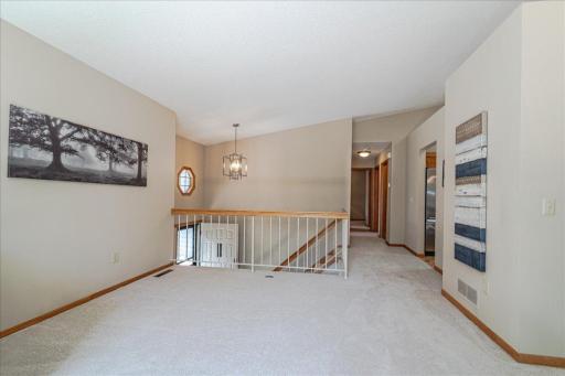19-Living Room.jpg