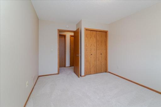26-Bedroom 1.jpg