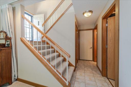 34-Hallway.jpg