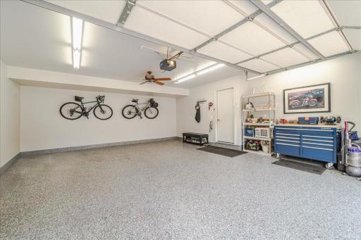38-Garage.jpg