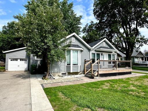 710 W Lake Avenue, Worthington, MN 56187