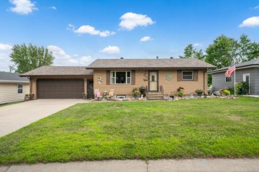 602 5th Avenue NE, Stewartville, MN 55976