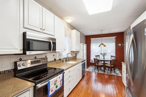 14650 Bloomfield Path, Rosemount, MN 55068