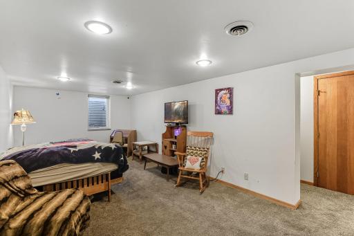 22 Center Road, Circle Pines, MN 55014