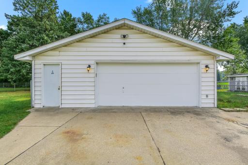 22 Center Road, Circle Pines, MN 55014