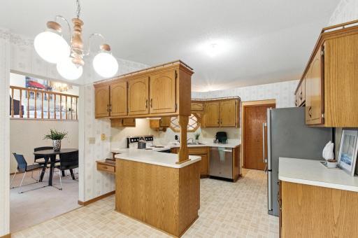 12769 88th Avenue N, Maple Grove, MN 55369