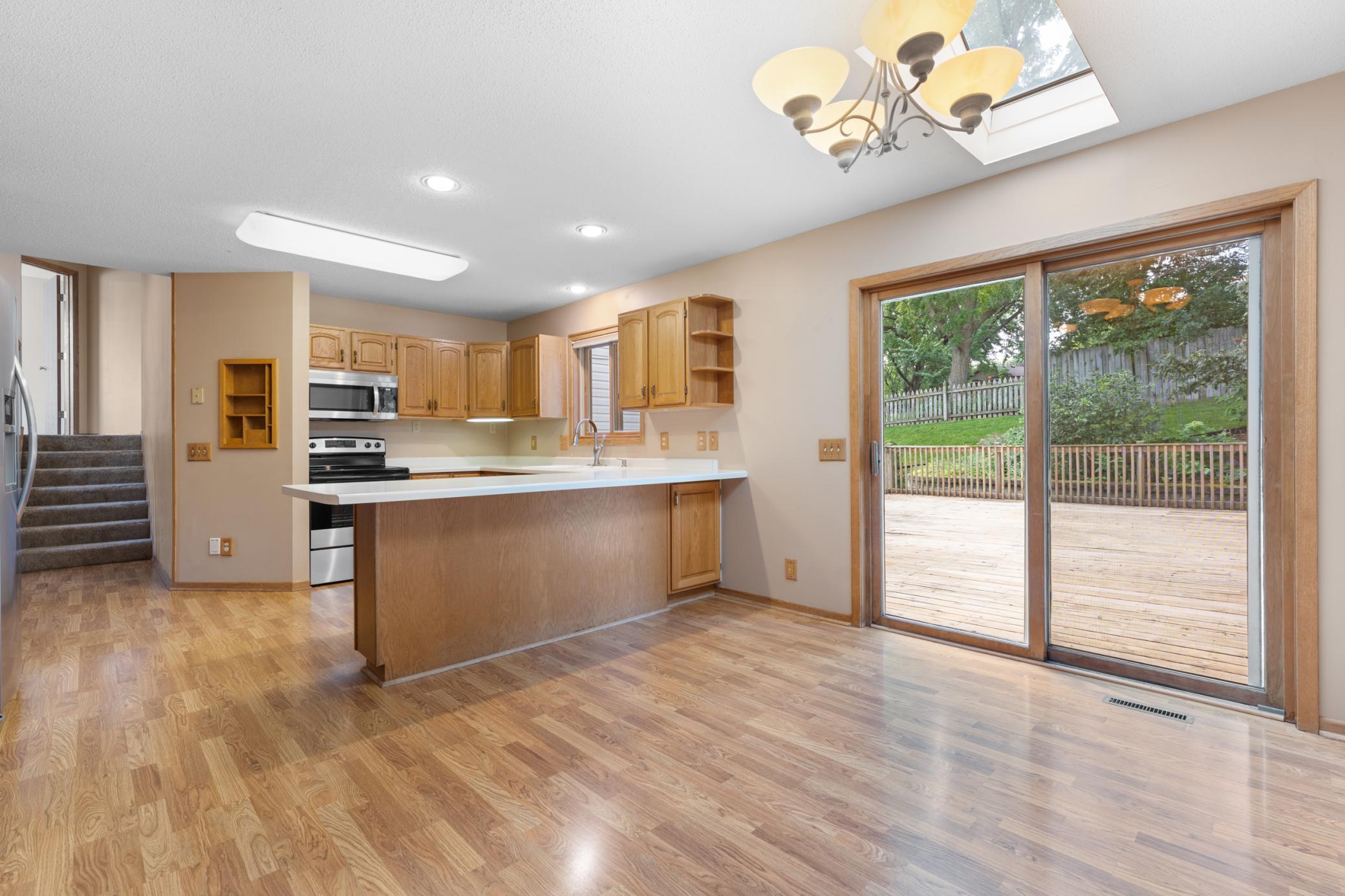 Kitchen/ dining room