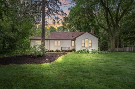 6883 Stillwater Boulevard N, Saint Paul, MN 55128