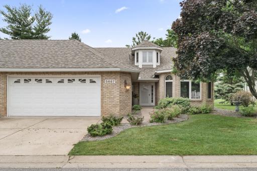 5687 Dunlap Avenue N, Shoreview, MN 55126