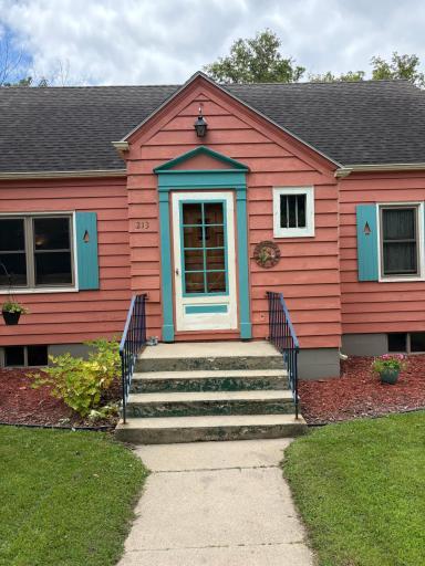 213 Cherry Street NW, Bertha, MN 56437