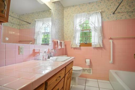 Main Floor Bathroom