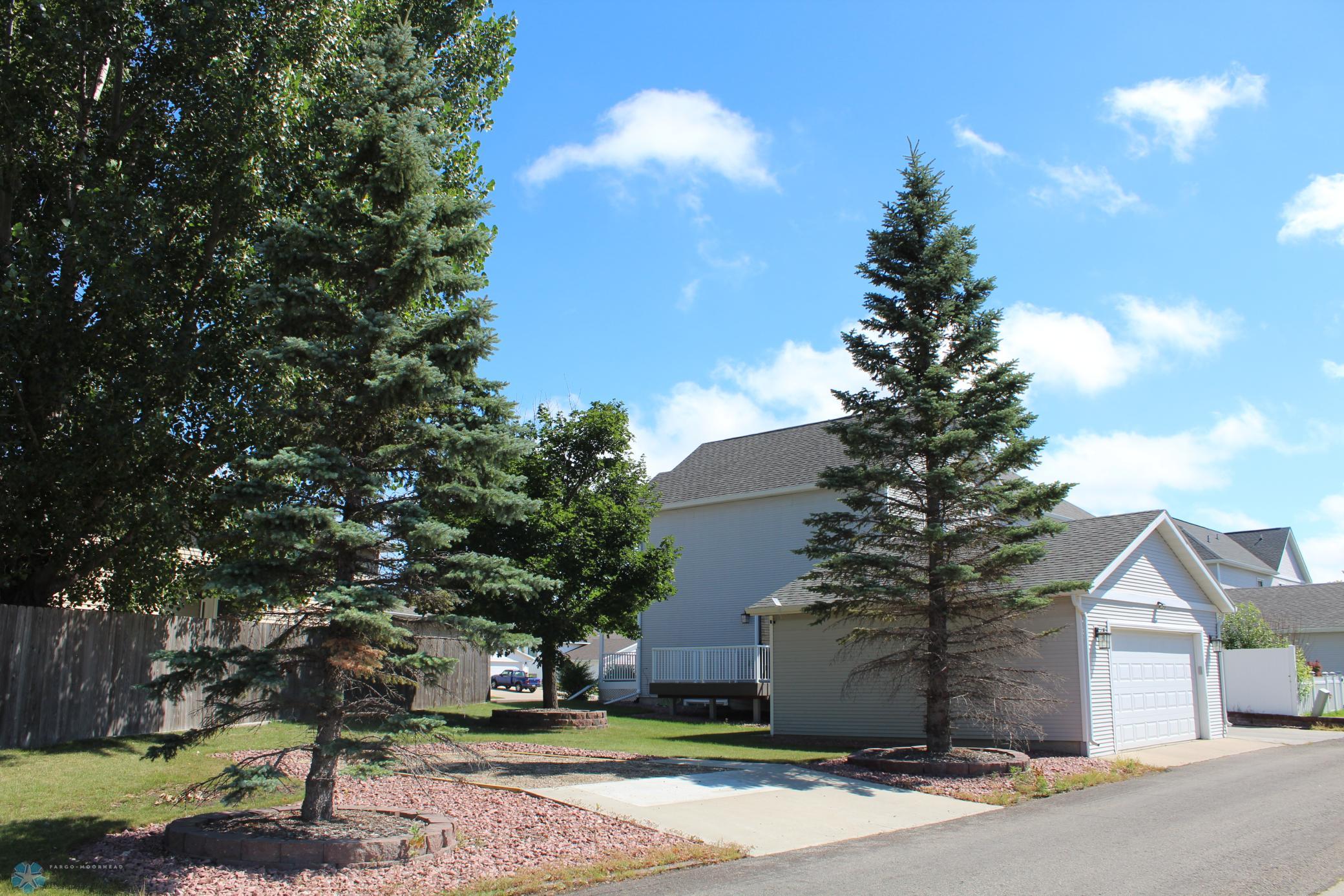 Extra driveway for parking or a shed