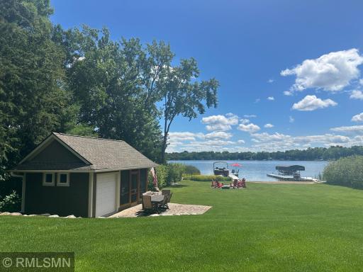 You couldnât ask for moreâlevel lakeshore with lush, green grass kept vibrant by a lake-fed irrigation system. Perfect for lawn games, picnics, and endless outdoor fun!
