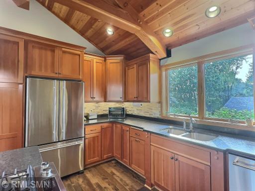 10583 116th Street NW, Annandale, MN 55302