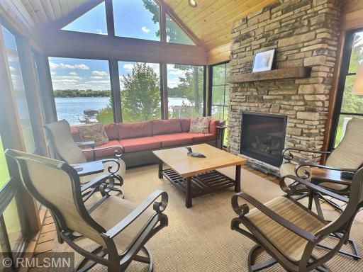 Spacious enough to comfortably accommodate six or more, this sweet spot is perfect for entertaining and making lasting memories.